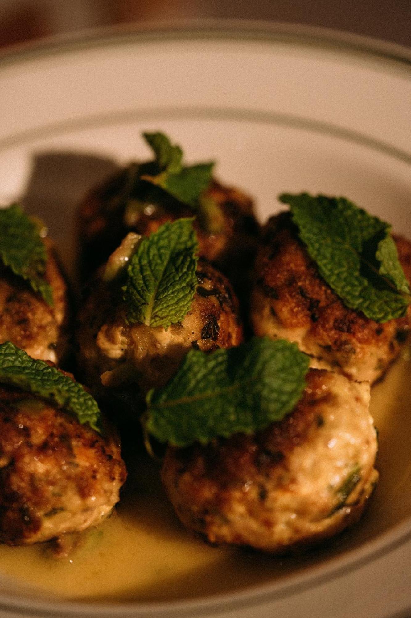 Montauk Manor Hotel ภายนอก รูปภาพ Falafel
